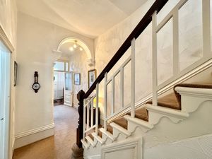 Photo 14- click for photo gallery